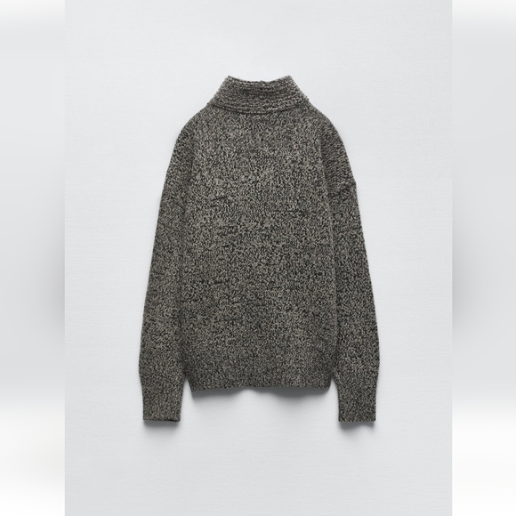 BNWT! Zara cut-out knit sweater - Picture 9 of 10